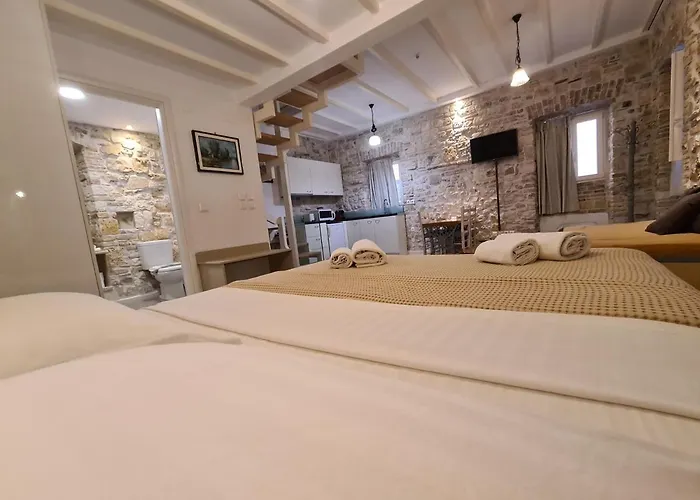 NJ Corfu Liston Apartments